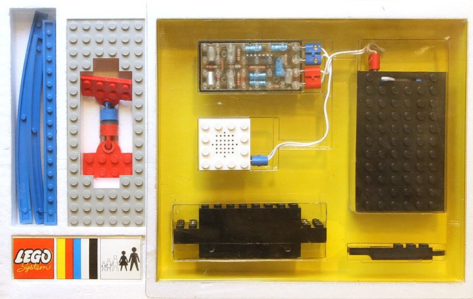 Конструктор LEGO (ЛЕГО) Trains 118 Electronic Train