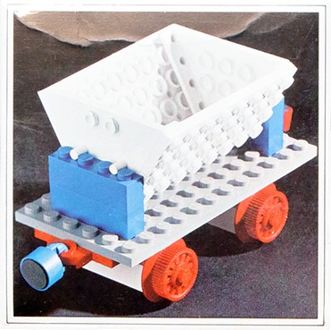 Конструктор LEGO (ЛЕГО) Trains 125 Tipping Wagon