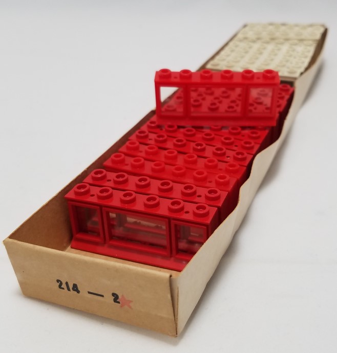 Конструктор LEGO (ЛЕГО) System 214_2 1 x 6 x 2 Triple-Pane Window in Frame