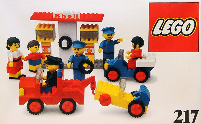 Конструктор LEGO (ЛЕГО) Building Set with People 217 Service Station