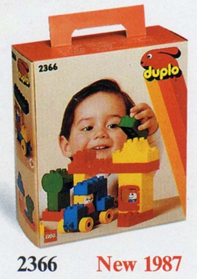 Конструктор LEGO (ЛЕГО) Duplo 2366 Basic Set House and Car