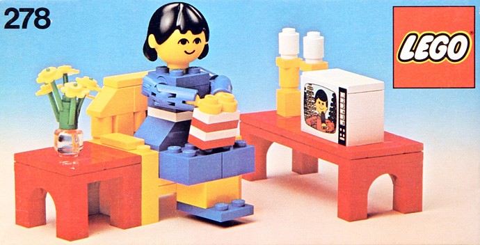 Конструктор LEGO (ЛЕГО) Homemaker 278 Television Room