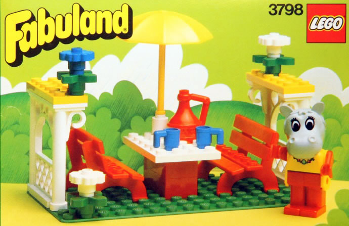 Конструктор LEGO (ЛЕГО) Fabuland 3798 Hannah Hippopotamus on a Picnic