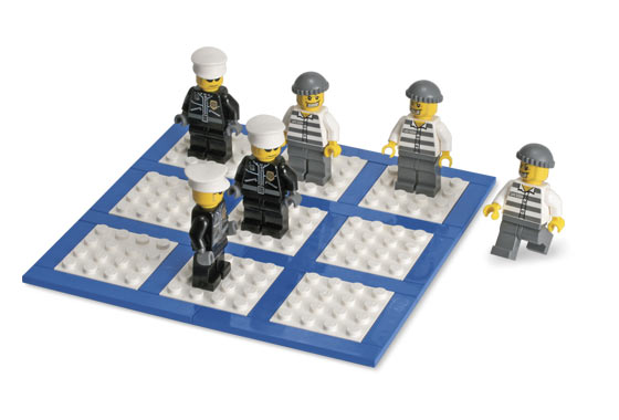 Конструктор LEGO (ЛЕГО) Gear 4499574 Tic Tac Toe