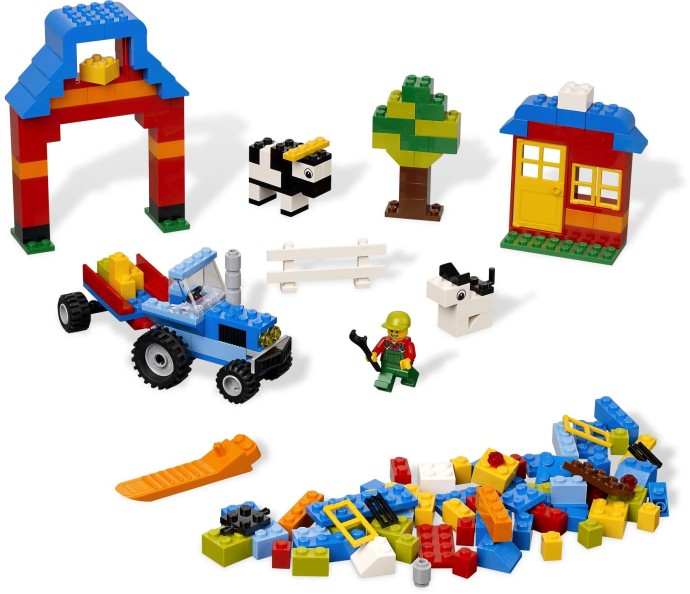 Конструктор LEGO (ЛЕГО) Bricks and More 4626 Farm Brick Box