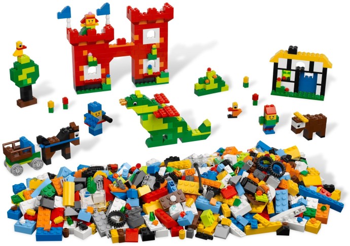 Конструктор LEGO (ЛЕГО) Make and Create 4630 Build & Play Box