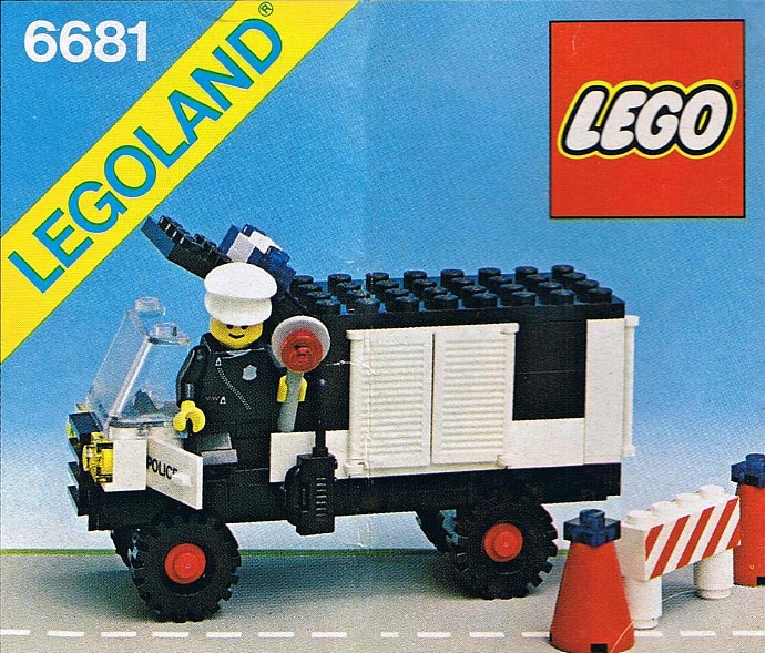 Конструктор LEGO (ЛЕГО) Town 6681 Police Van