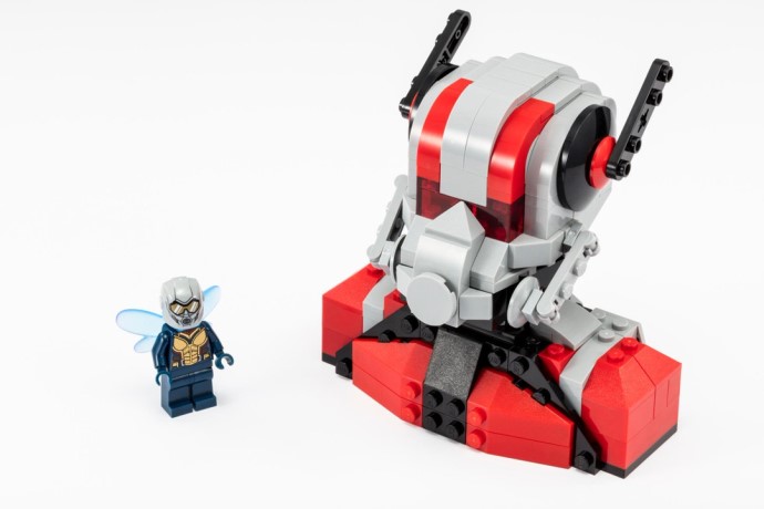 Конструктор LEGO (ЛЕГО) Marvel Super Heroes 75997 Ant-Man and the Wasp