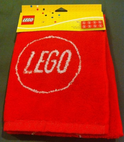 Конструктор LEGO (ЛЕГО) Gear 853210 Medium red towel