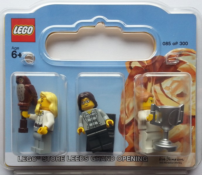 Конструктор LEGO (ЛЕГО) Promotional LEEDS Leeds, UK Exclusive Minifigure Pack