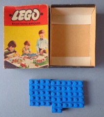 LEGO System 221 1 x 2 Bricks