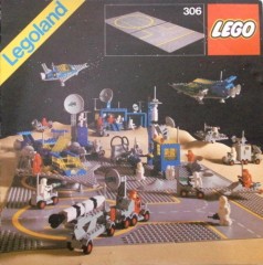 LEGO Space 306 Two Lunar Landing Plates