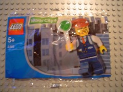 LEGO World City 3385 Train Conductor