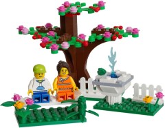 LEGO Seasonal 40052 Springtime Scene