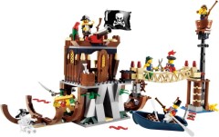 LEGO Pirates 6253 Shipwreck Hideout