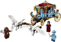 LEGO Harry Potter 75958 Beauxbatons' Carriage: Arrival at Hogwarts 